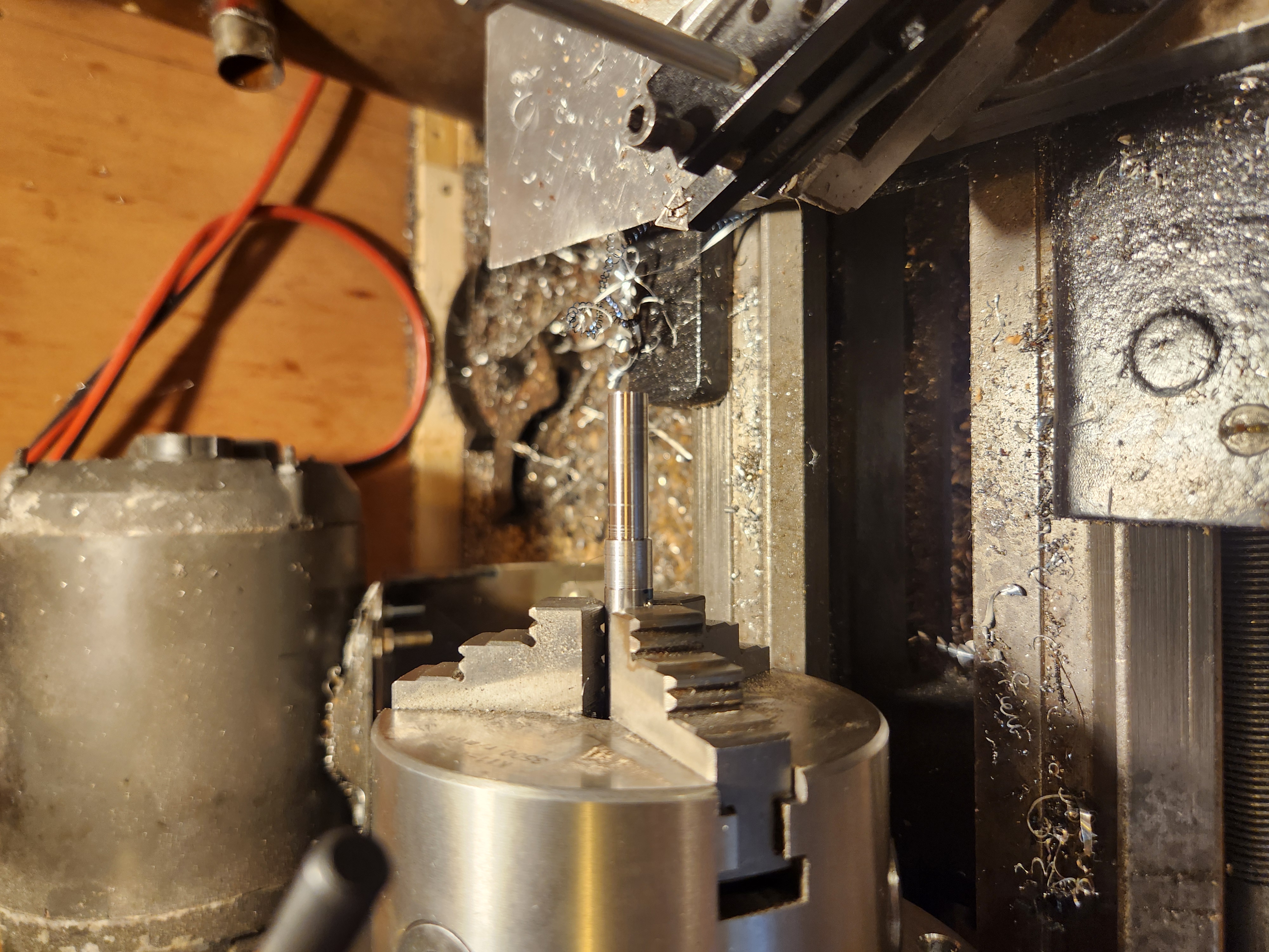 Cutting bearing seats and drilling main hole